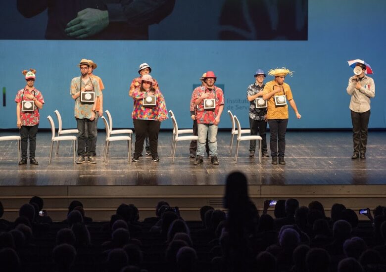 El Taller de teatro del Servicio de Ocio y Desarrollo Personal de Fundación CEDES, finalista de los Premios Cuarto Pilar, por su labor inclusiva a través de las artes escénicas