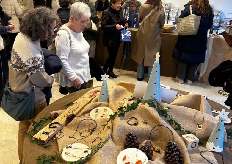 La cerámica de “Mos nos une”, cada vez más presente en las Navidades aragonesas